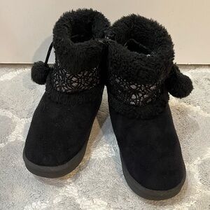 Cozy Black Kids Boots